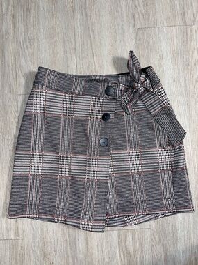 Express Plaid Mini Skirt in Brown, Black, Pink